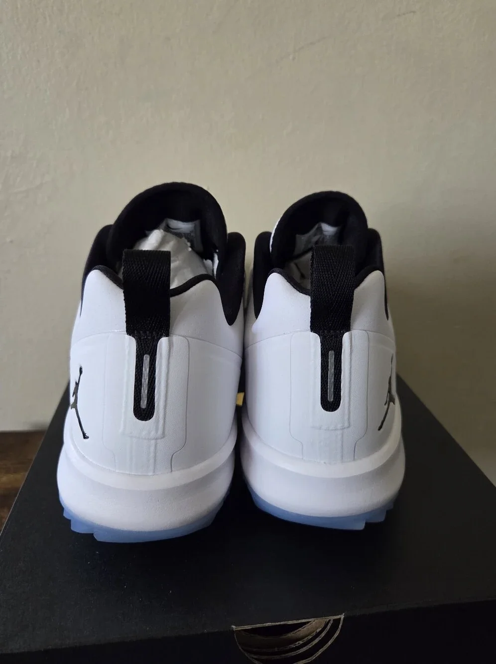 Nike Jordan Grind Golf Shoes White Black AR0503-102 Men's Size 10.5
